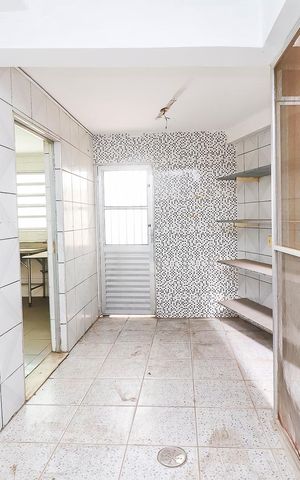 Casa para alugar com 360m², 4 quartos e 2 vagasÁrea de Serviço