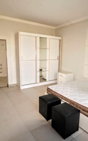 Casa à venda com 390m², 5 quartos e 6 vagasquarto 3