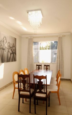 Casa à venda com 390m², 5 quartos e 6 vagascopa