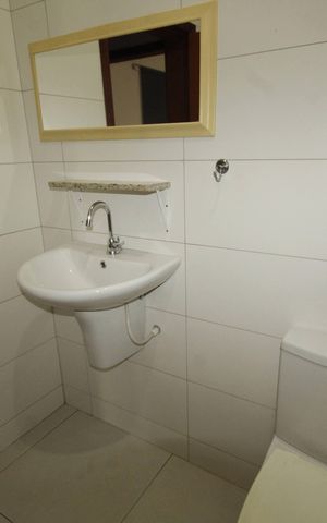 Casa à venda com 390m², 5 quartos e 6 vagasbanheiro 4
