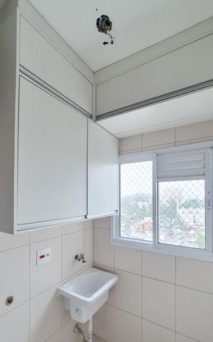 Apartamento à venda com 50m², 2 quartos e 1 vaga Apartamento à venda com 50m², 2 quartos e 1 vagaCozinha e Área de Serviço
