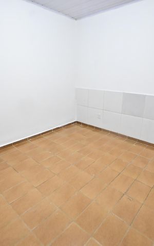 Casa de condomínio para alugar com 49m², 2 quartos e sem vaga