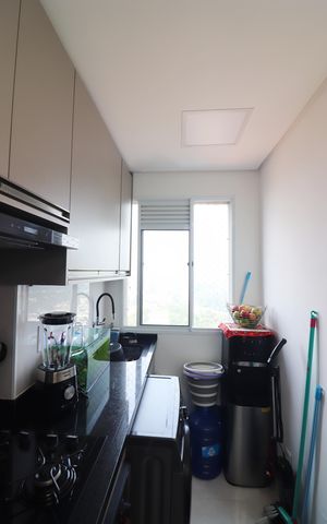 Apartamento à venda com 43m², 2 quartos e 1 vagaCozinha e Área de Serviço