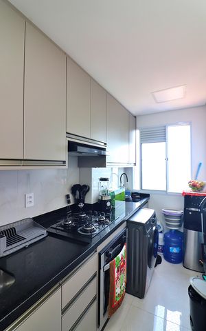 Apartamento à venda com 43m², 2 quartos e 1 vagaCozinha e Área de Serviço