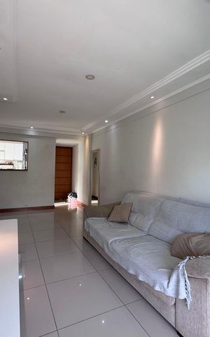 Apartamento à venda com 76m², 3 quartos e 1 vaga Apartamento à venda com 76m², 3 quartos e 1 vagaSala
