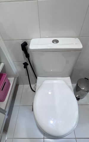 Apartamento à venda com 76m², 3 quartos e 1 vaga Apartamento à venda com 76m², 3 quartos e 1 vagaBanheiro Social