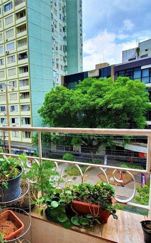 Apartamento à venda com 103m², 3 quartos e sem vaga Apartamento à venda com 103m², 3 quartos e sem vagaVaranda