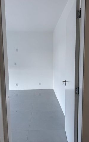 Casa à venda com 90m², 2 quartos e 3 vagas Casa à venda com 90m², 2 quartos e 3 vagasQuarto