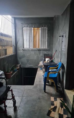 Casa à venda com 140m², 2 quartos e 1 vagaQuintal