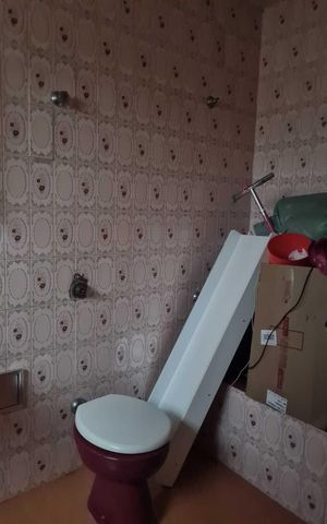 Casa à venda com 140m², 2 quartos e 1 vagaÁrea de Serviço