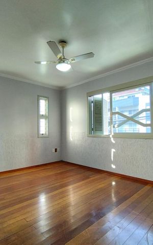 Casa à venda com 204m², 4 quartos e 6 vagas