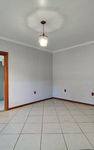 Casa à venda com 204m², 4 quartos e 6 vagas