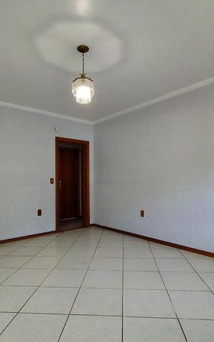 Casa à venda com 204m², 4 quartos e 6 vagas