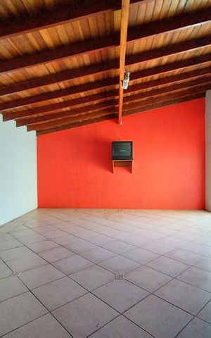 Casa à venda com 204m², 4 quartos e 6 vagas