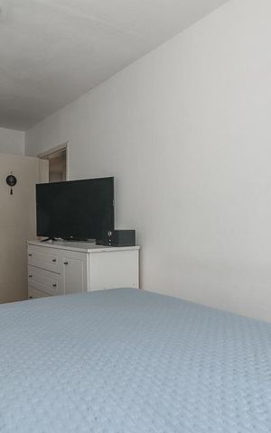 Apartamento à venda com 87m², 2 quartos e sem vagaQuarto