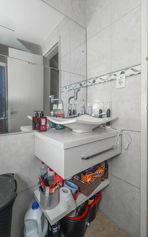 Apartamento à venda com 87m², 2 quartos e sem vagaBanheiro