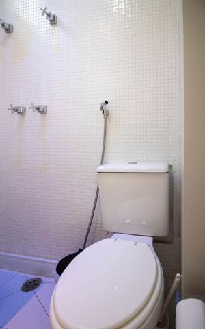 Apartamento à venda com 222m², 3 quartos e 3 vagas Apartamento à venda com 222m², 3 quartos e 3 vagasBanheiro Cobertura