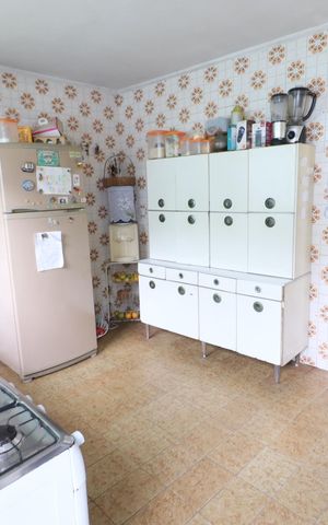 Casa à venda com 100m², 2 quartos e 2 vagasCozinha