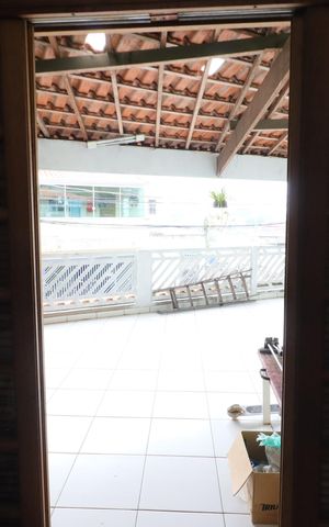 Casa à venda com 100m², 2 quartos e 2 vagasSala