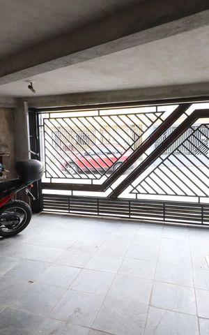 Casa à venda com 100m², 2 quartos e 2 vagasGaragem