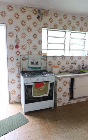 Casa à venda com 100m², 2 quartos e 2 vagasCozinha