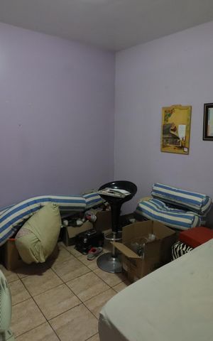 Casa à venda com 100m², 2 quartos e 2 vagasQuarto 2
