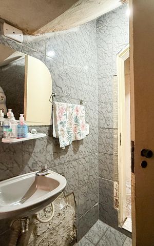 Casa à venda com 184m², 3 quartos e 2 vagas Casa à venda com 184m², 3 quartos e 2 vagasLavabo