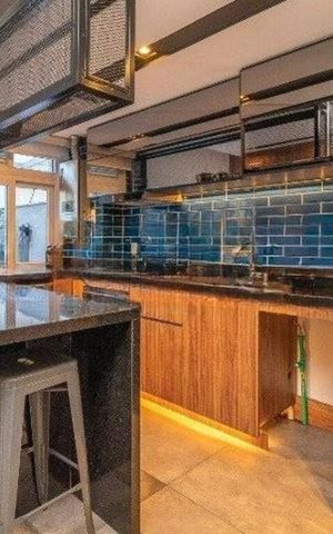 Apartamento para alugar com 146m², 2 quartos e 1 vaga Apartamento para alugar com 146m², 2 quartos e 1 vagaCozinha