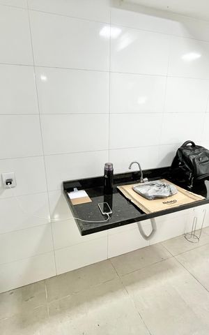 Apartamento à venda com 37m², 2 quartos e sem vagaCozinha e Área de Serviço