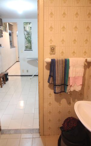 Casa à venda com 475m², 4 quartos e 4 vagasBanheiro 2