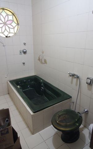 Casa à venda com 475m², 4 quartos e 4 vagasSuite Quarto 1