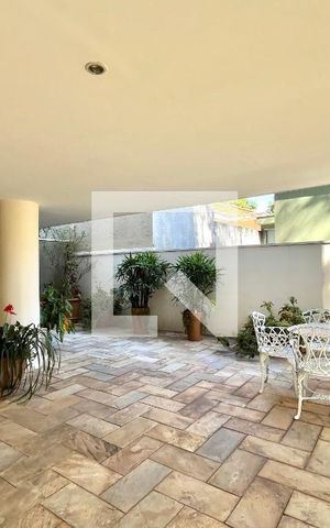 Apartamento à venda com 118m², 3 quartos e 1 vaga Apartamento à venda com 118m², 3 quartos e 1 vagaEntrada