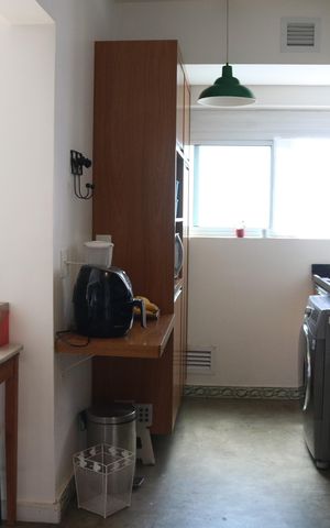 Apartamento à venda com 93m², 2 quartos e 2 vagasCozinha e Área de Serviço