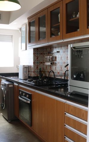 Apartamento à venda com 93m², 2 quartos e 2 vagasCozinha e Área de Serviço