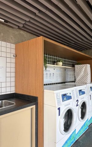Apartamento à venda com 84m², 2 quartos e 2 vagas Apartamento à venda com 84m², 2 quartos e 2 vagasLavanderia