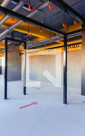 Apartamento à venda com 43m², 2 quartos e 1 vaga Apartamento à venda com 43m², 2 quartos e 1 vagaÁrea Comum