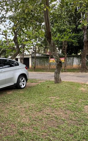 Casa de condomínio à venda com 367m², 4 quartos e 6 vagas
