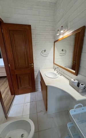 Casa de condomínio à venda com 367m², 4 quartos e 6 vagas
