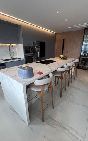 Apartamento à venda com 200m², 3 quartos e 3 vagas