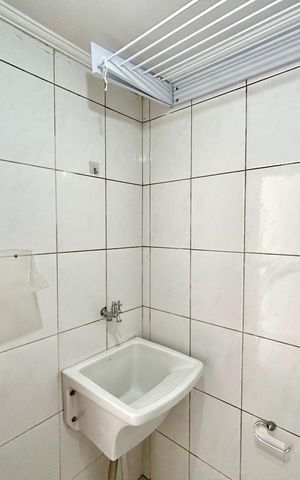 Apartamento à venda com 35m², 1 quarto e sem vaga Apartamento à venda com 35m², 1 quarto e sem vagaBanheiro e Área de Serviço