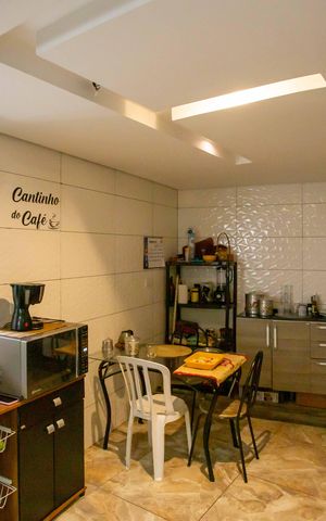 Casa à venda com 350m², 2 quartos e 3 vagasCozinha