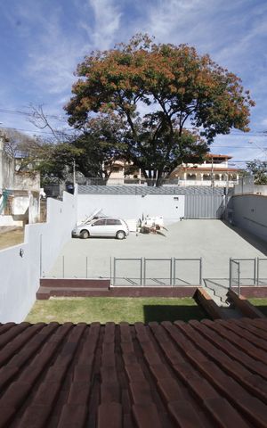 Casa para alugar com 525m², 5 quartos e 10 vagasCobertura