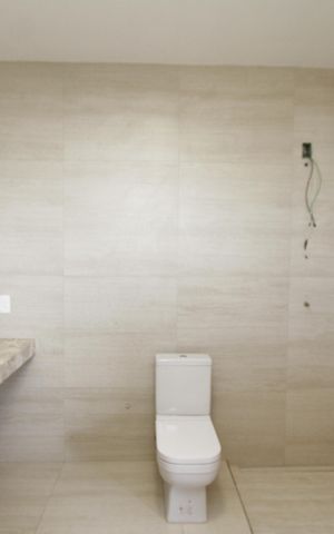Casa para alugar com 525m², 5 quartos e 10 vagasBanheiro da Suíte
