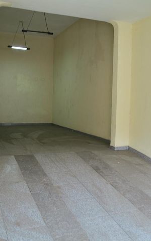 Casa à venda com 225m², 4 quartos e 2 vagasGaragem 