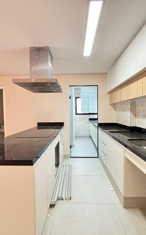 Apartamento para alugar com 94m², 3 quartos e 2 vagas Apartamento para alugar com 94m², 3 quartos e 2 vagasCozinha