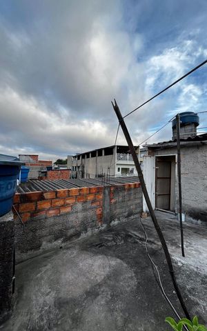 Casa à venda com 150m², 2 quartos e sem vaga Casa à venda com 150m², 2 quartos e sem vagaÁrea externa