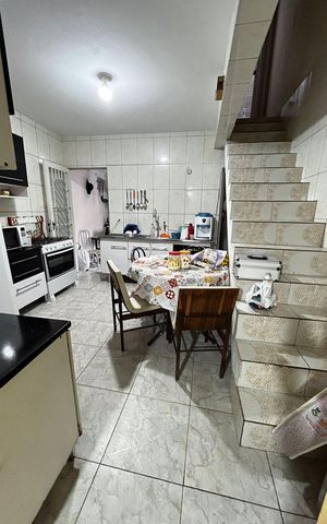 Casa à venda com 150m², 2 quartos e sem vaga Casa à venda com 150m², 2 quartos e sem vagaCozinha