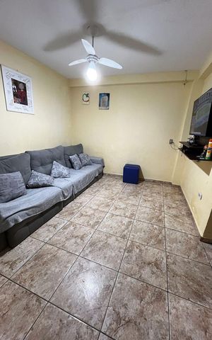 Casa à venda com 150m², 2 quartos e sem vaga Casa à venda com 150m², 2 quartos e sem vagaSala