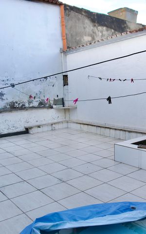 Casa à venda com 220m², 3 quartos e 3 vagas Casa à venda com 220m², 3 quartos e 3 vagasÁrea Externa