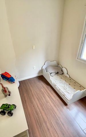 Casa à venda com 247m², 3 quartos e 5 vagas Casa à venda com 247m², 3 quartos e 5 vagasQuarto 2